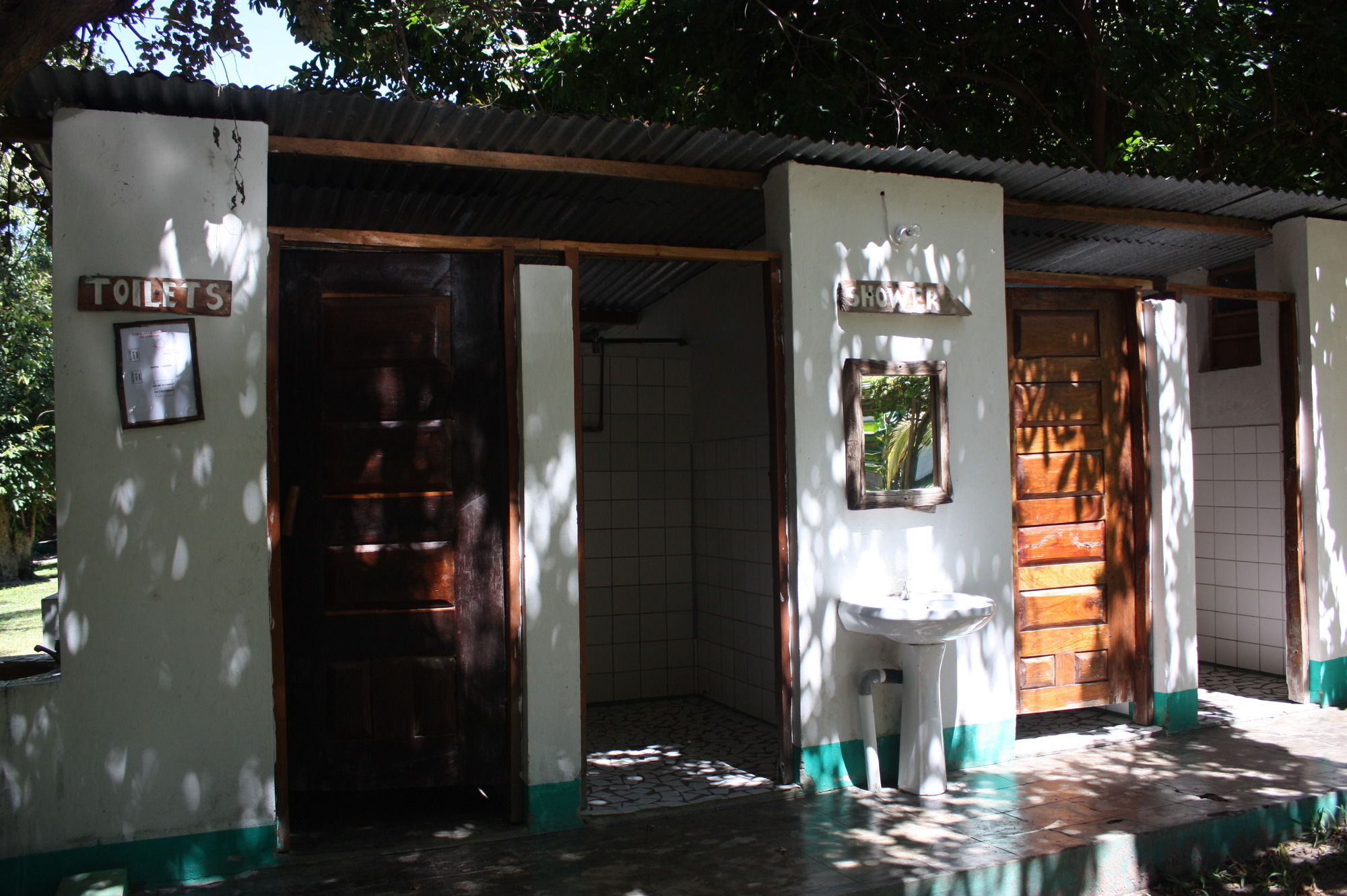 Baobab Beach Lodge And Backpackers Vilanculos Extérieur photo
