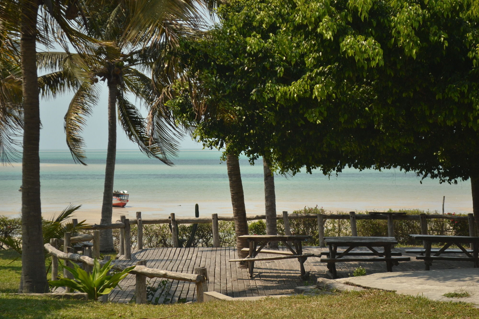 Baobab Beach Lodge And Backpackers Vilanculos Extérieur photo